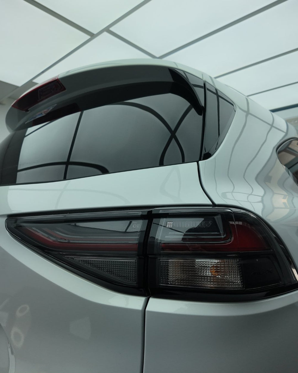 Isuzu Pre-Facelift MU-X Partial Tail Light Overlay 2021-2024