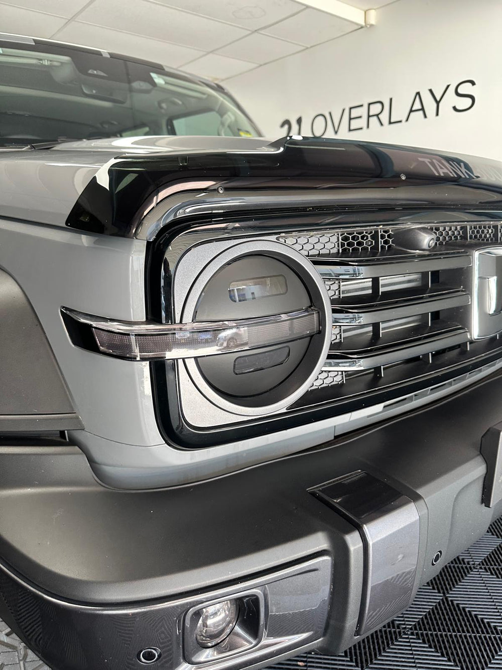 GWM Tank 300 Front Circle Headlights 2024+