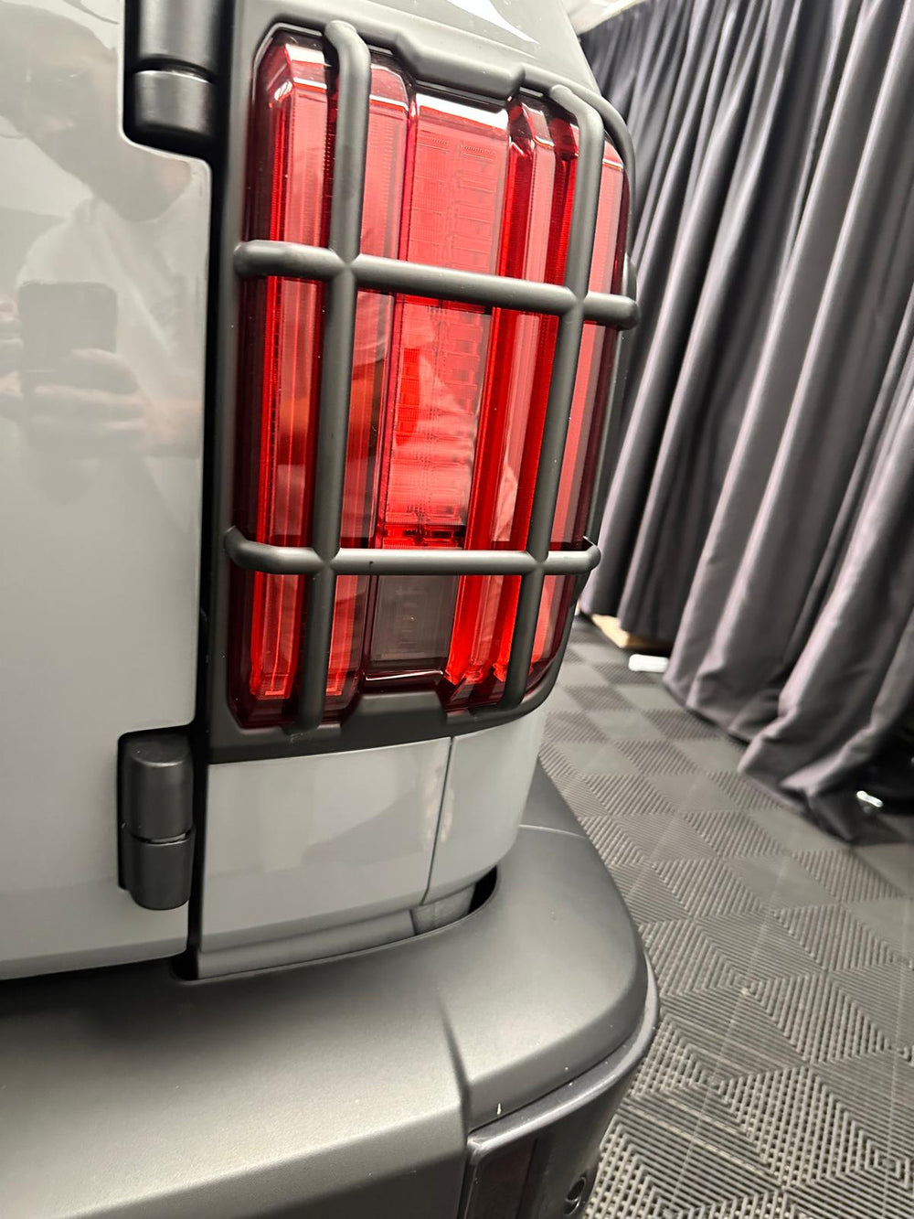 GWM Tank 300 Partial Tail Light Overlay 2024+