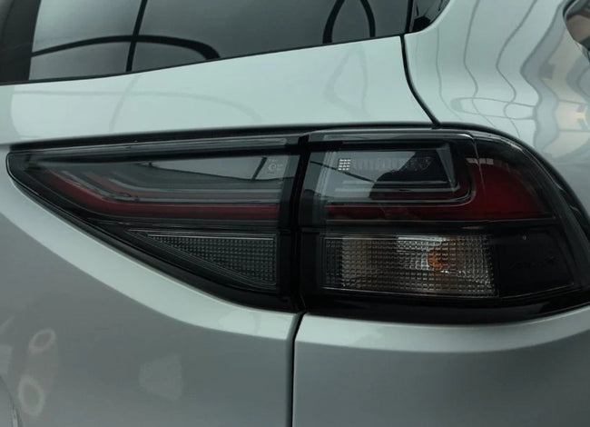 Isuzu MU-X 21-25 Partial Tail Light Overlay