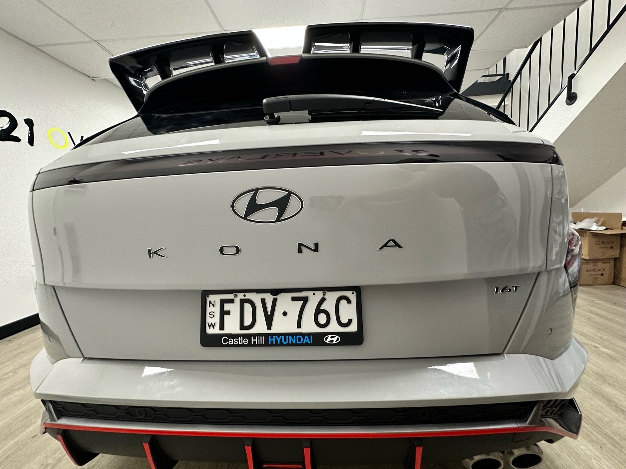 Hyundai Kona 1.6T Badge Overlay