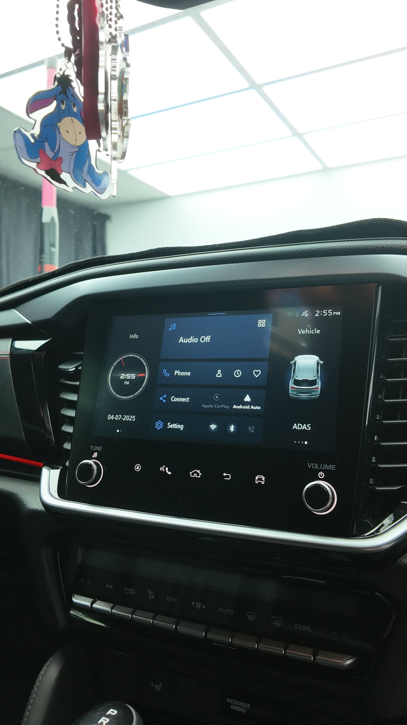 Isuzu D-MAX Interior Screen PPF