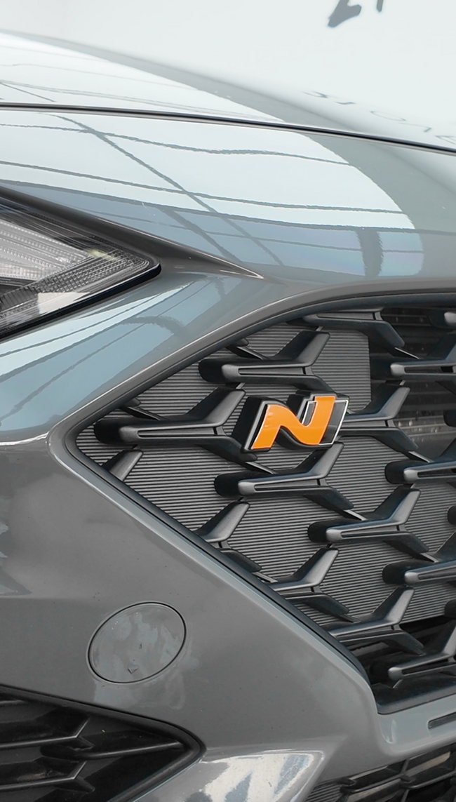 Hyundai i30 N Badge Overlay