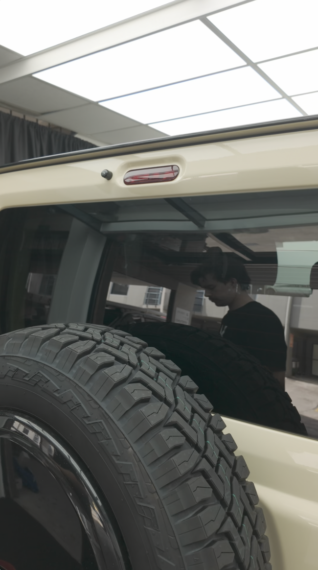 Suzuki Jimny Thrid Brake Light Overlay