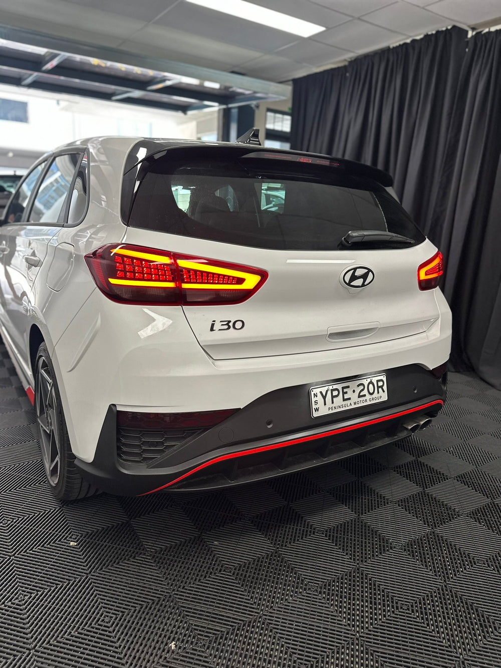 Hyundai Facelift i30 N Line Rear "i30" Badge Overlay 2025+