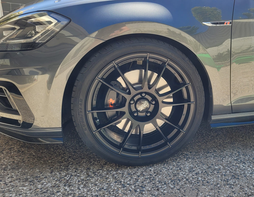 Volkswagen Mk 7/7.5 R Brake Calliper Badge Overlay