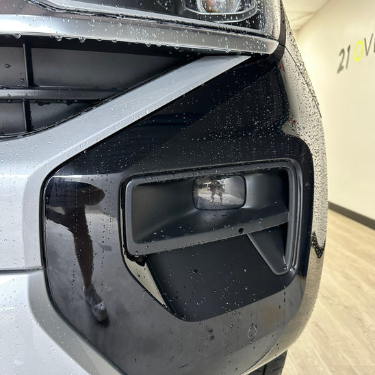 Volkswagen Amarok NF Fog Light Overlay 2022+