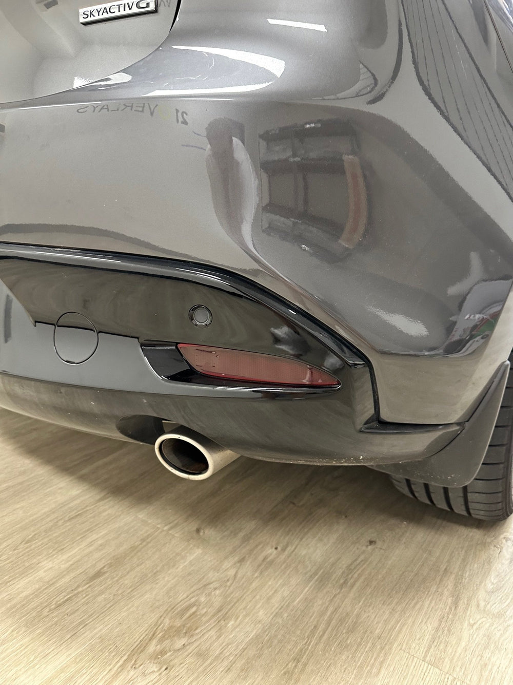Mazda 3 Rear Reflector Overlay 2022+