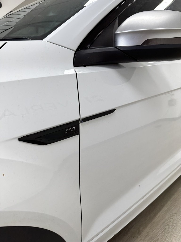 Volkswagen T-Roc "R" Badge Overlay 2022+