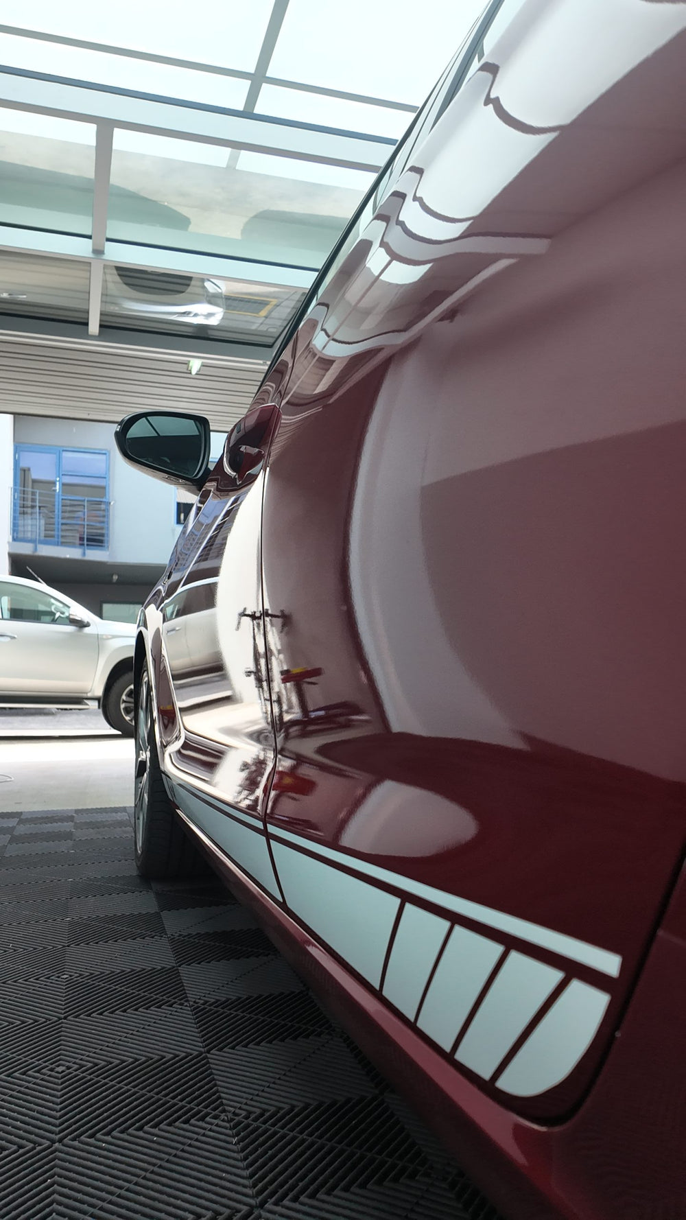 Hyundai i30 Side Stripe Accent Overlay