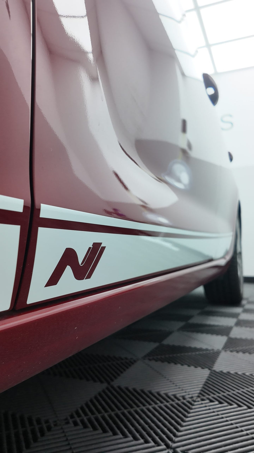 Hyundai i30 Side Stripe Accent Overlay