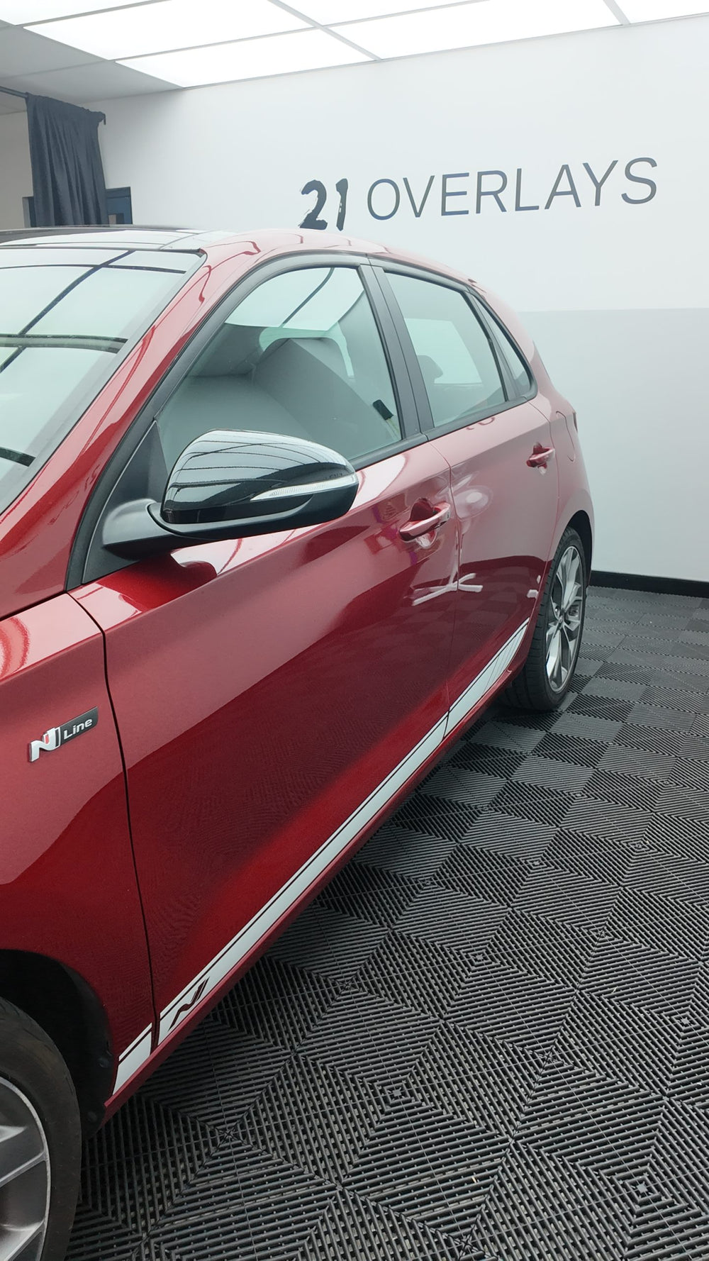 Hyundai i30 Side Stripe Accent Overlay