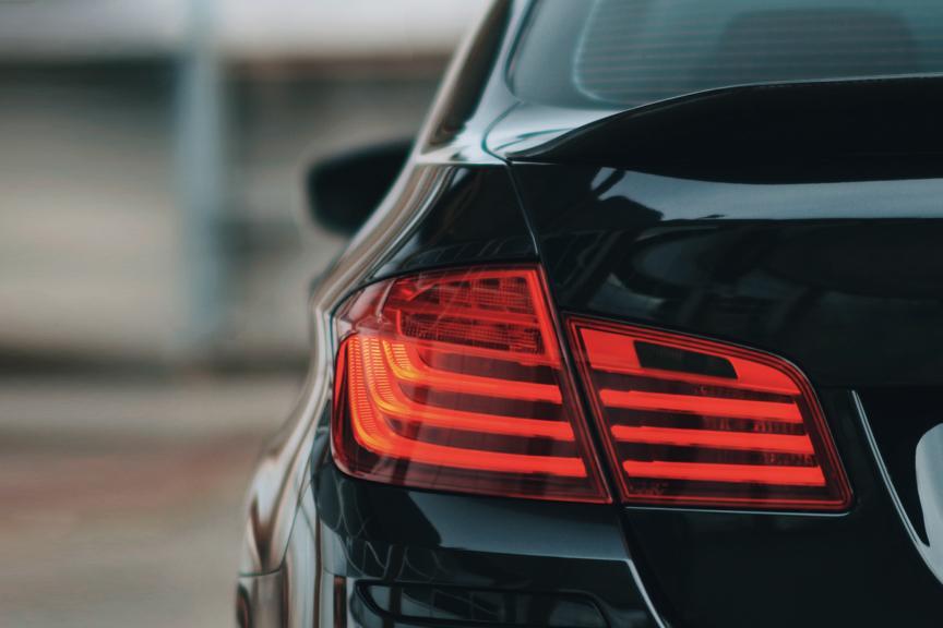 BMW 5 Series M5 (F10 LCI) Partial Tail Light Overlay 2014-2017