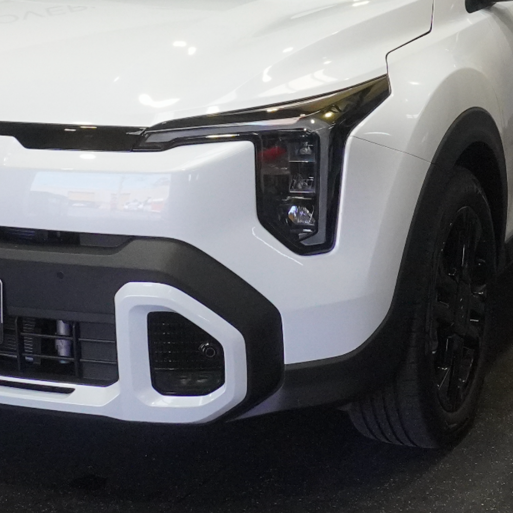 Fits Kia Stonic 2026+ - Fog Light Overlay