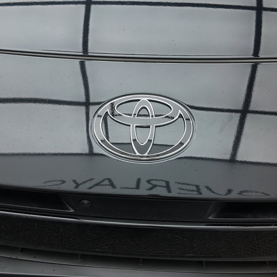 Fits Toyota Camry 2025+ - Front Badge Overlay