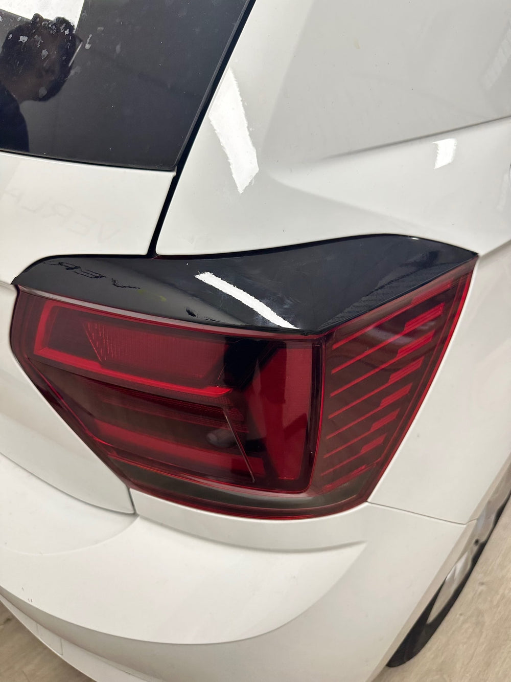 Volkswagen Polo Mk6 Tail Light Indicator Overlay