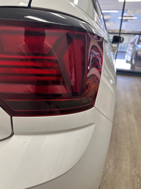 Volkswagen Polo Mk6 Tail Light Indicator Overlay