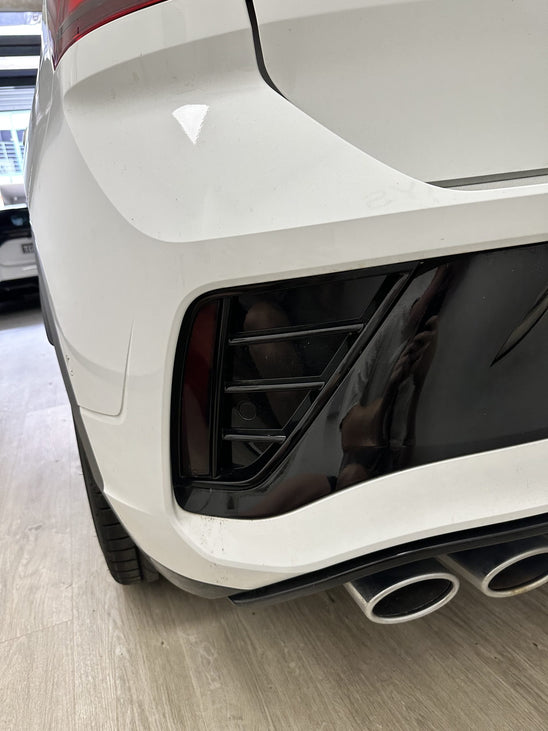 Volkswagen T-Roc Reflector Overlay 2022+