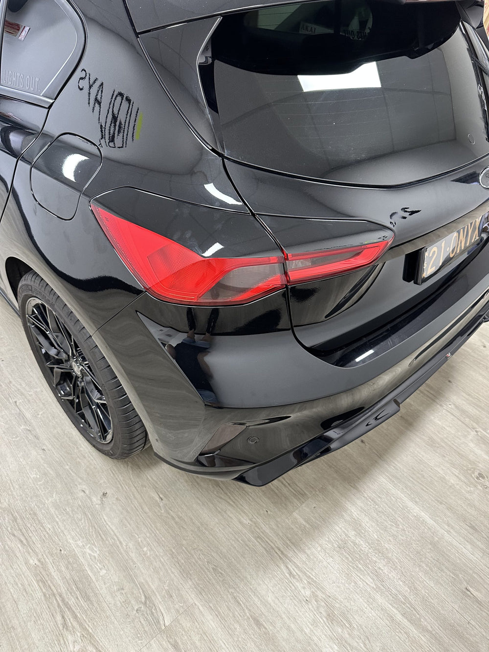Ford Focus Mk4/4.5 Tail Light Top Deck Overlay 2018-2023