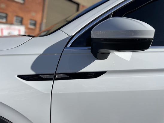 Volkswagen Tiguan Mk2.5 Side Fender Blade Overlay 2022-2024