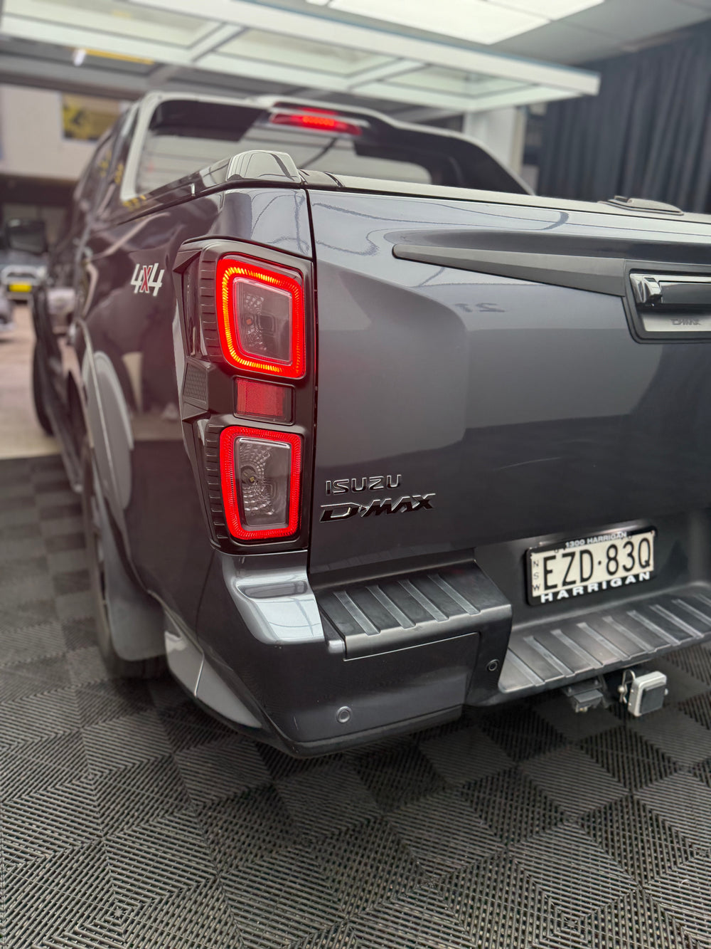 Isuzu D-MAX Partial Tail Light Overlay 2021-2023