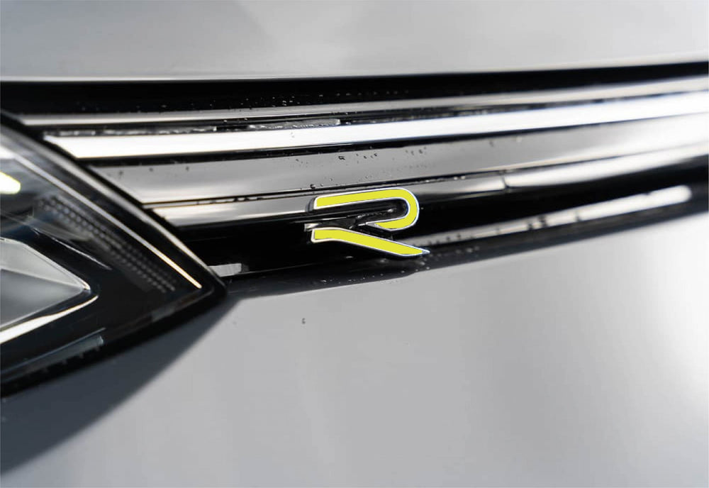 Volkswagen Mk8 Golf R-Line Front Grille & Rear R-Line Badge Inlay