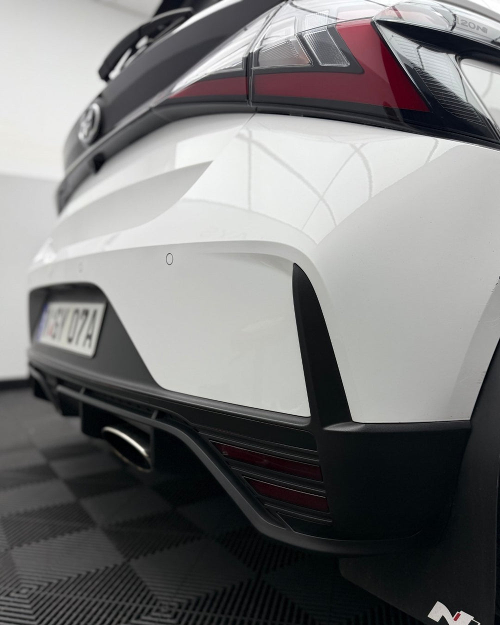 Hyundai i20 N Rear Reflector Overlays 2021+