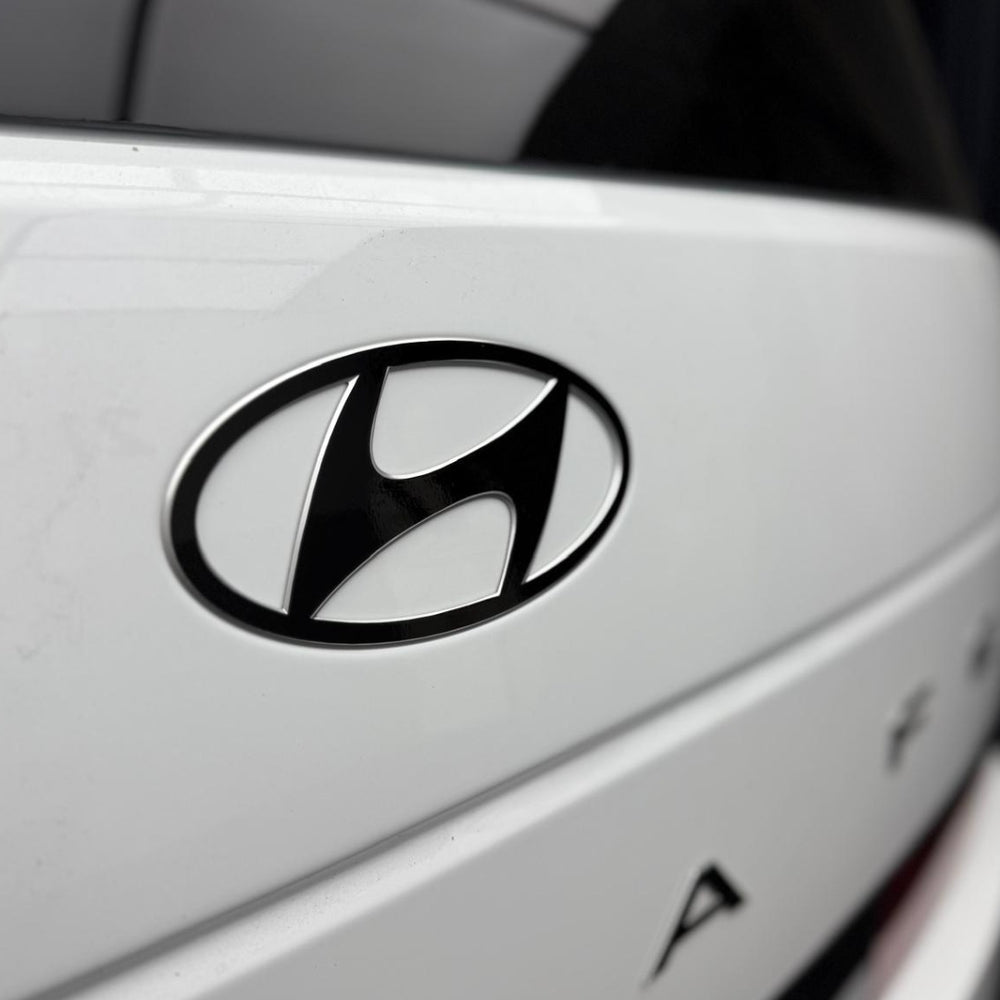 Hyundai Santa Fe Front and Rear Hyundai Badge Overlay 2024+
