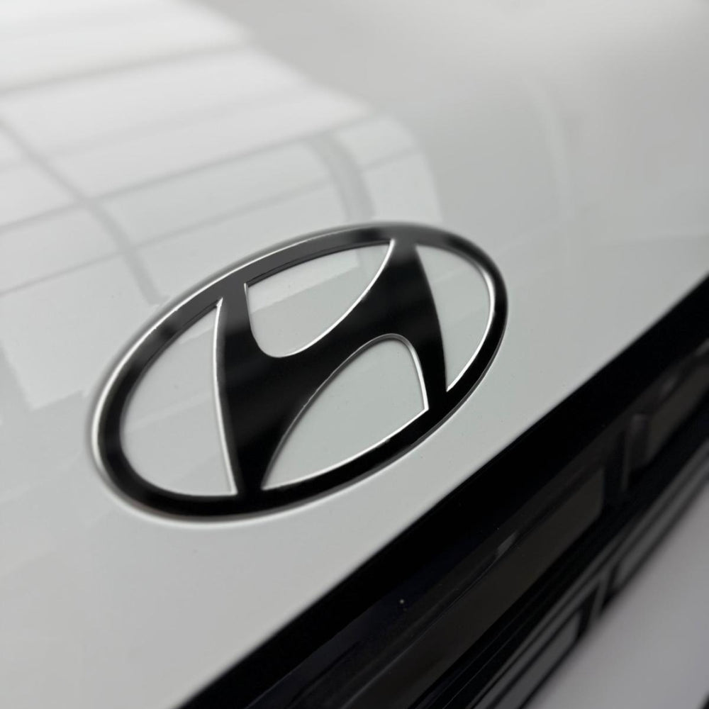 Hyundai Santa Fe Front and Rear Hyundai Badge Overlay 2024+