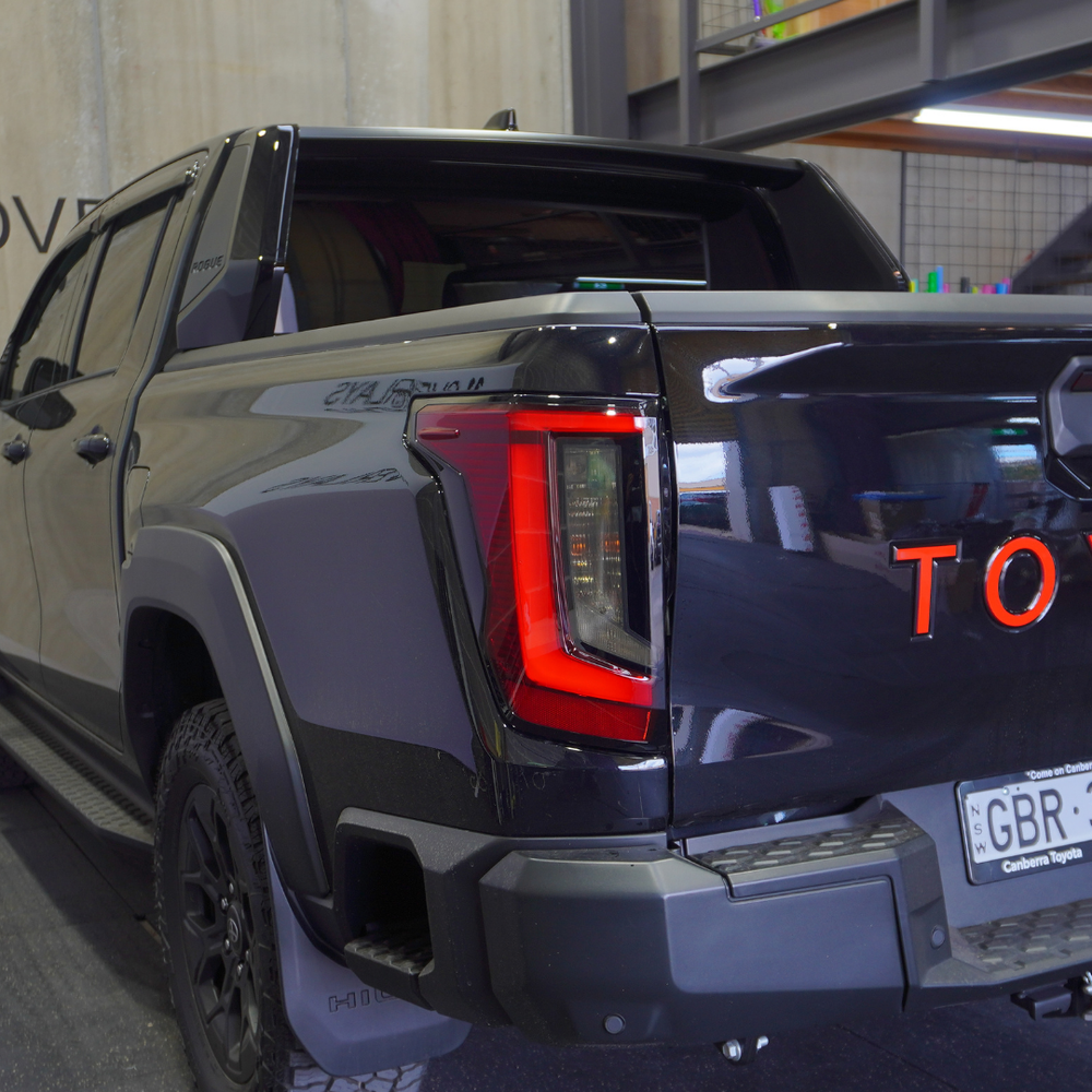 Toyota Hilux Partial Tail Light Overlay 2026+