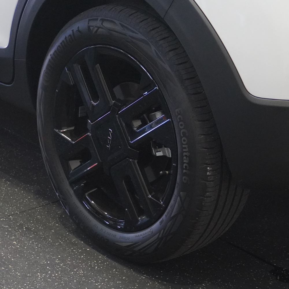 Fits Kia Stonic 2026+ - Wheel Blackout Kit