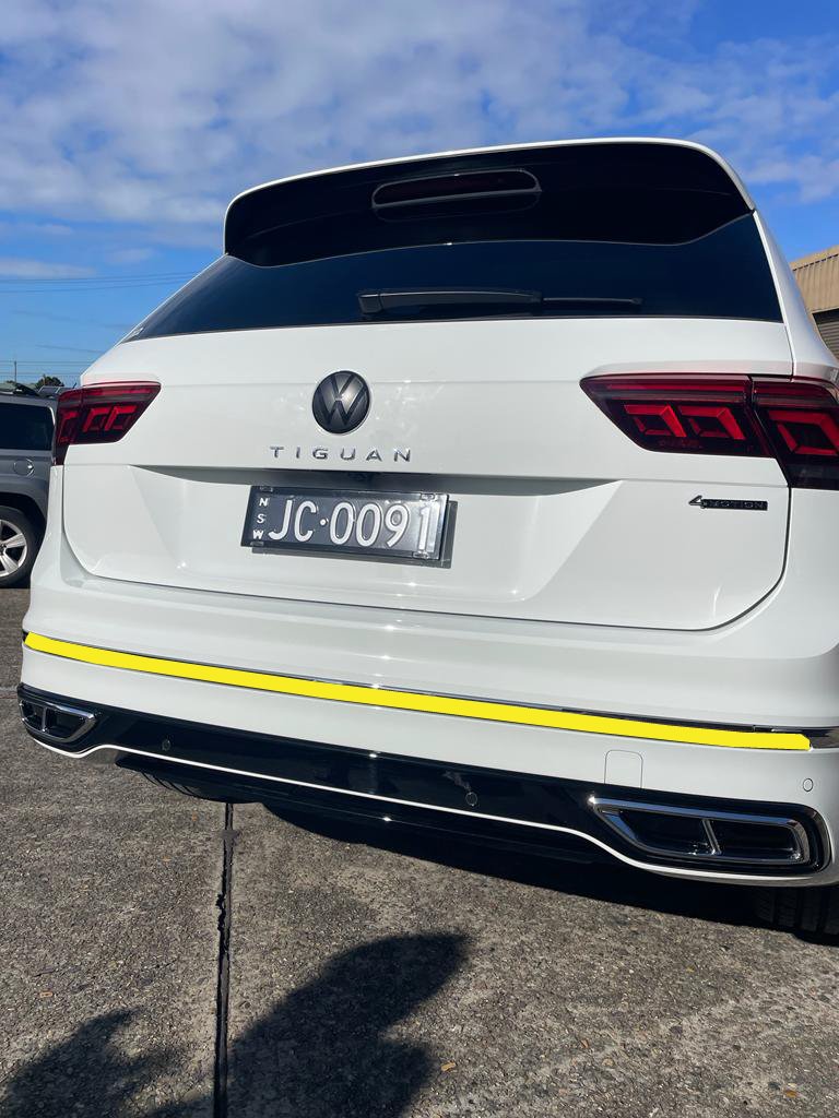 Volkswagen Tiguan Mk2.5 Rear Reflector Overlay 2022-2024