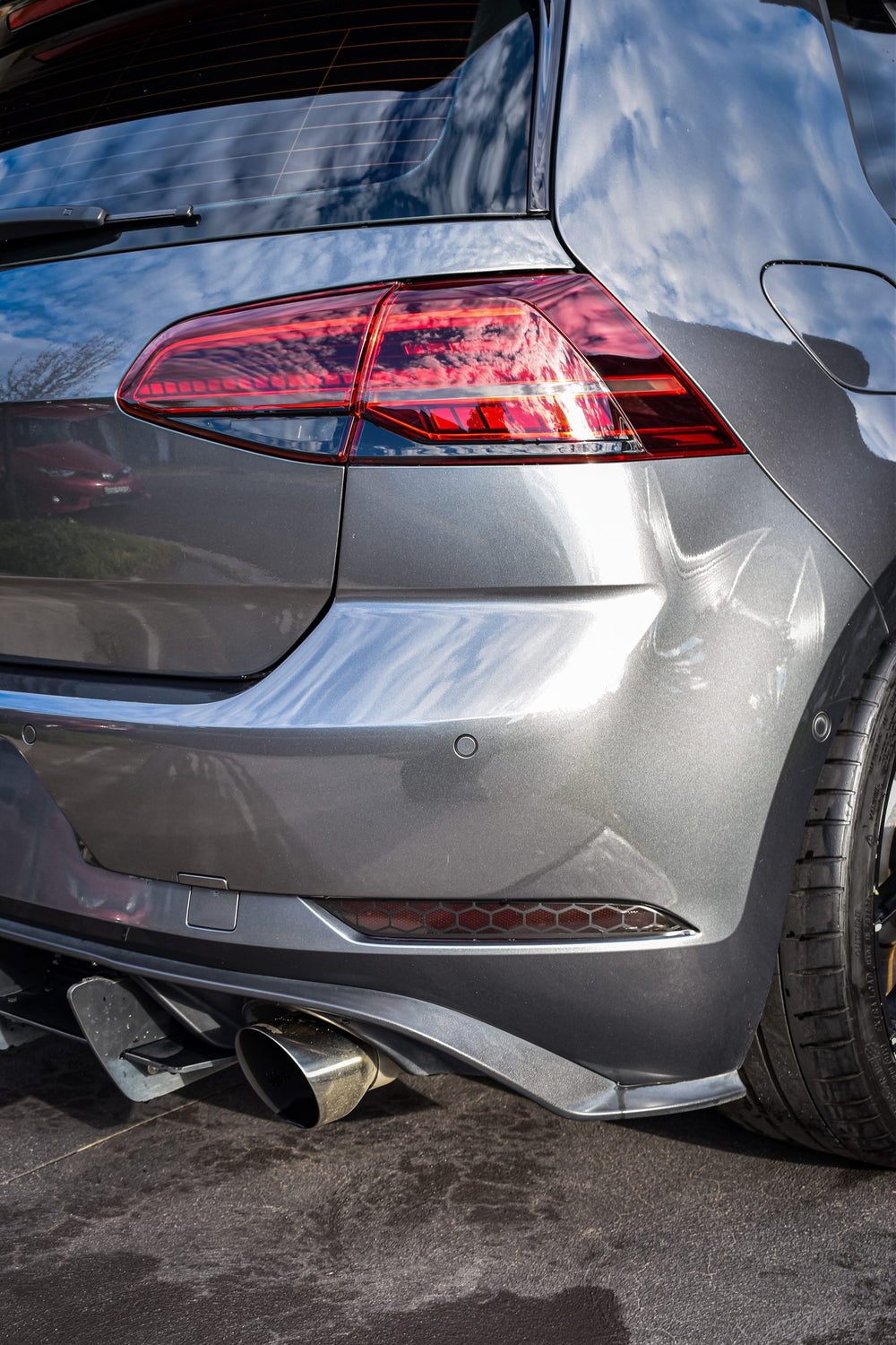 Volkswagen Golf MK7.5 Honeycomb Reflector Overlays