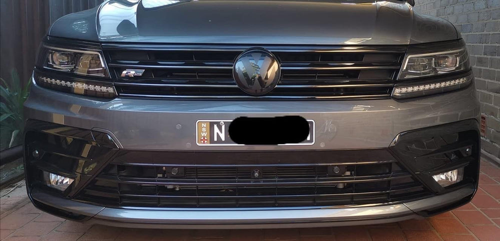 VW Volkswagen Tiguan Badge Overlay 