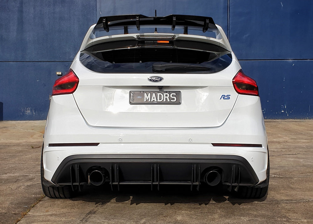 Ford Focus RS MK3 Tail Light Turn Signal Overlay